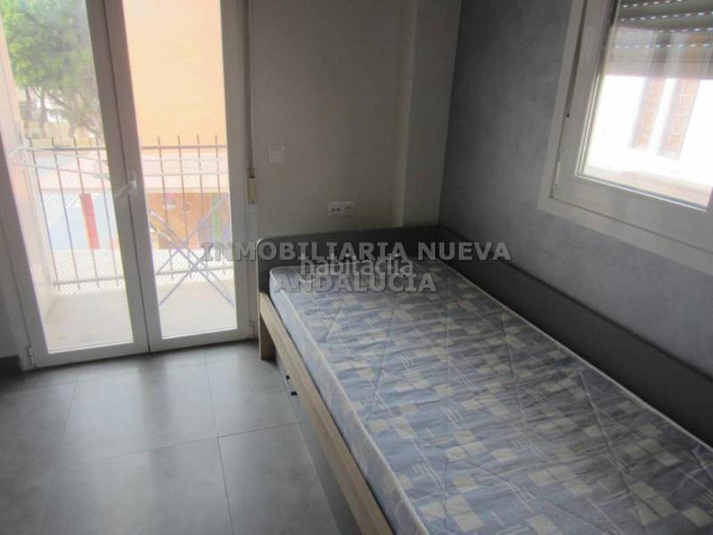 Foto 1bab318c-0b86-43ed-bfae-fe50fed45042. Miete etagenwohnung mit parking in Barrio Alto - San Félix Almería