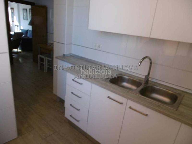Foto 112da970-13cb-4352-853b-d24209bf73cd. Affitto appartamento in Barrio Alto - San Félix Almería