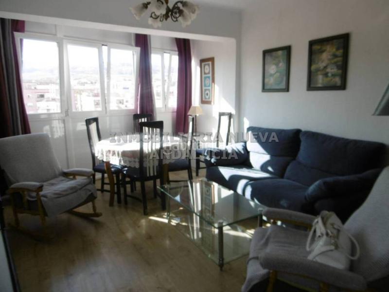 Foto fcb55815-e23f-4ea3-82fa-88ddb0d111ef. Location appartement dans Barrio Alto - San Félix Almería