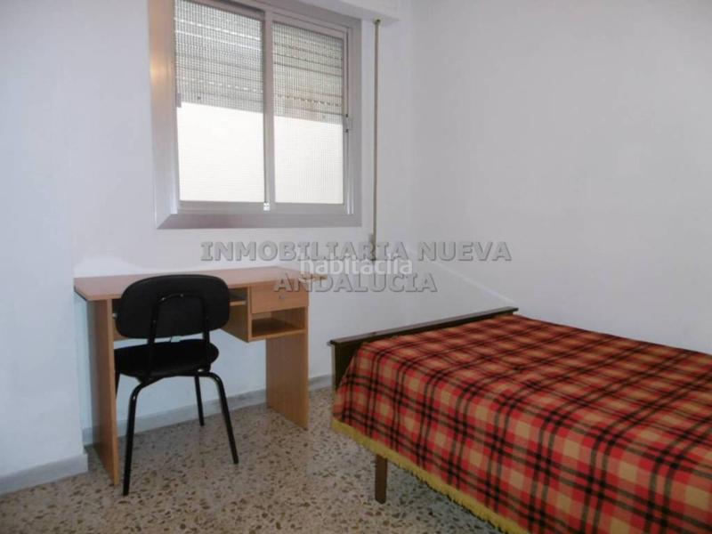 Foto 6d7e87d4-3261-40fc-a095-0e4e1174202d. Lloguer pis a Plaza de Toros - Santa Rita Almería