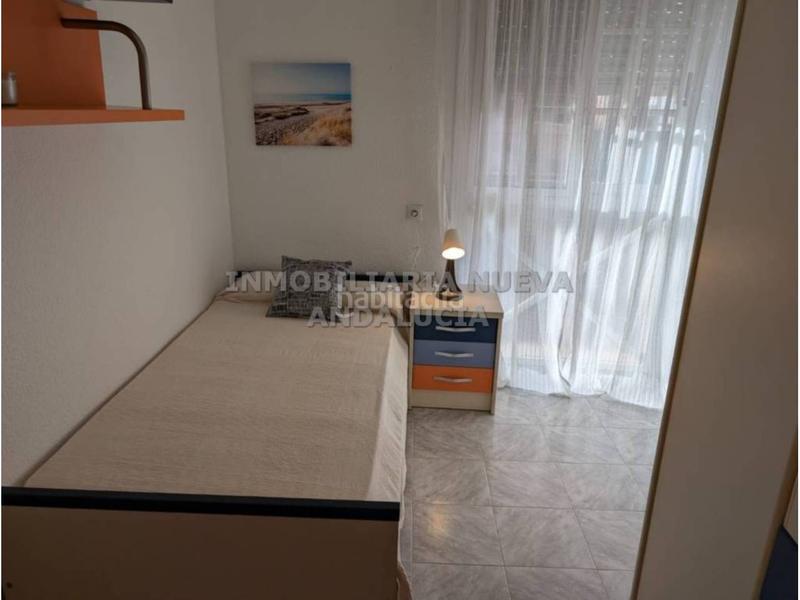 Foto 84630557-d4e7-44aa-a5ac-03dc655424a3. Miete etagenwohnung in San Luis Almería