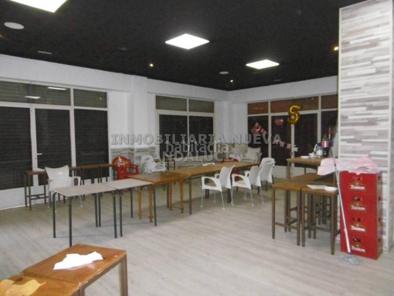 Foto 2d8a84a3-a829-448c-aac2-e7cc9c965565. Affitto locale commerciale in Nueva Andalucía Almería