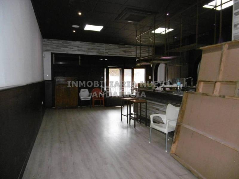 Foto c6e1a17b-2810-407e-91ff-64c30279596f. Alquiler local comercial local en alquiler en Nueva Andalucía04006 en Almería