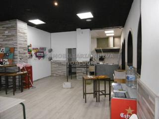 Location Local commercial à Nueva Andalucía. Local en alquiler en nueva andalucía04006