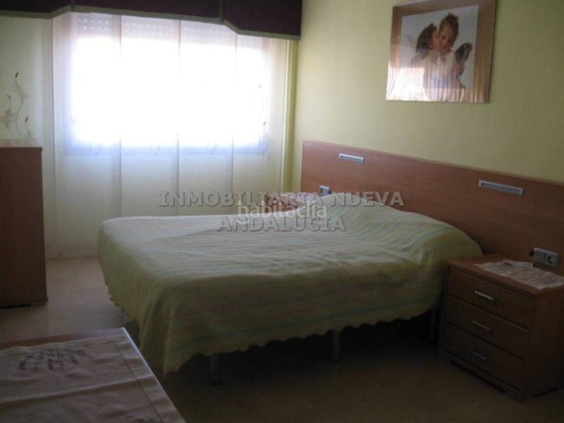 Foto d2e58492-625d-4633-b185-3e4f5f92e595. Alquiler piso  en alquiler en San Luis Almería