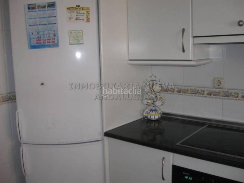 Foto 2c8c0771-e0c2-41cc-9e60-29a06f9d8a7b. Rent flat with parking in San Luis Almería
