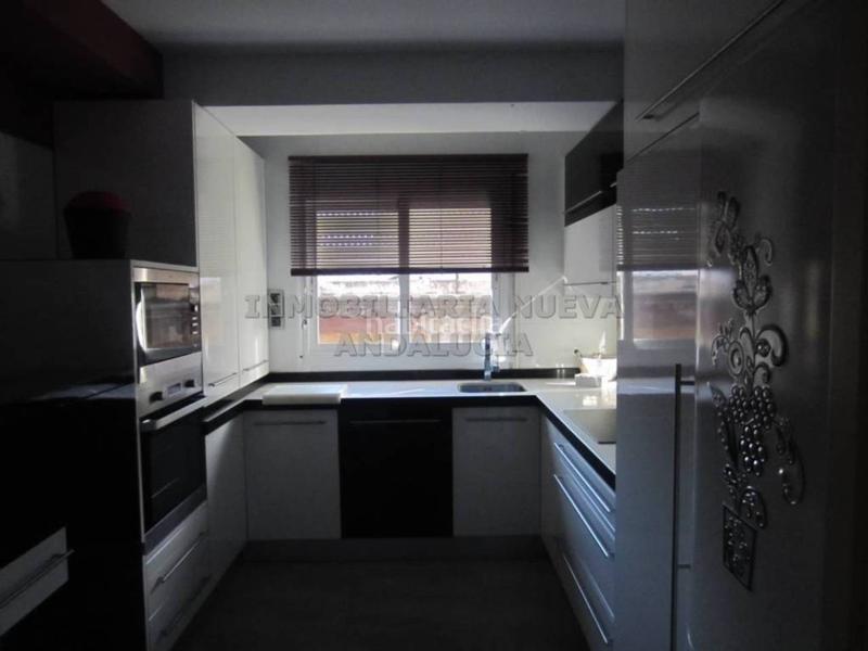 Foto 86314ea9-7219-4ea9-9e7b-5bd6c3f17830. Lloguer pis a Plaza de Toros - Santa Rita Almería