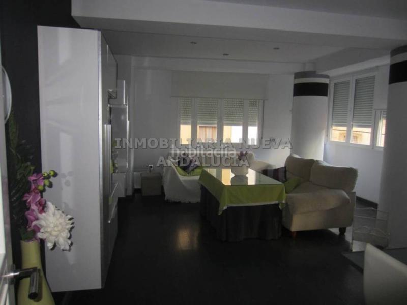 Foto 87877af5-fbf6-4ae9-9e5b-82f69cb6909b. Lloguer pis a Plaza de Toros - Santa Rita Almería