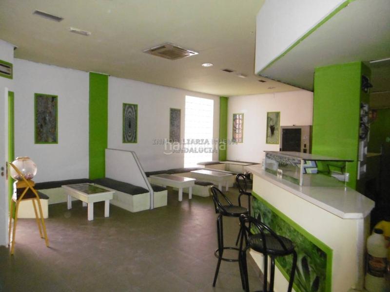 Foto 6d651f60-45bb-47a8-b0a5-7e5d06713091. Rent business premise in El Alquián Almería