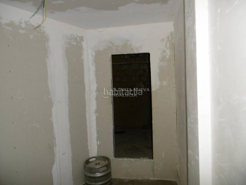 Foto 6e2181d8-076a-4d5e-a46b-f49733a22ef1. Rent business premise in El Alquián Almería