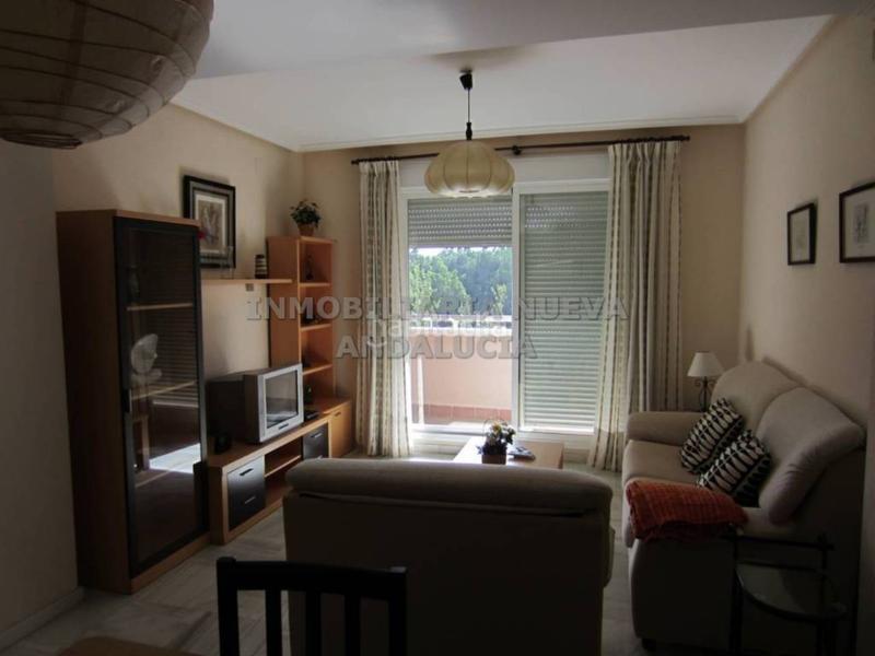 Foto 3322358a-16e6-4258-9580-ae13071943e7. Location appartement avec chauffage parking piscine dans Almería