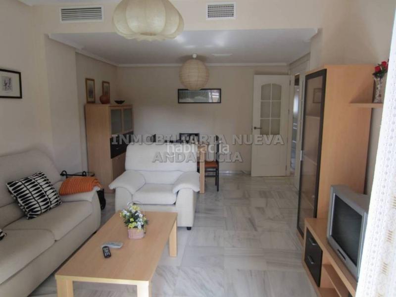 Foto 38b347c6-1ade-4b78-a9fd-4bec77c5b5ac. Location appartement avec chauffage parking piscine dans Almería