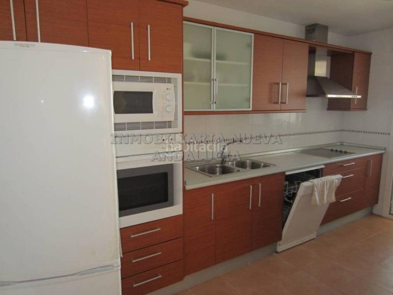 Foto c80005a9-b0cc-4a23-b48e-db85bf71d123. Rent flat with heating parking pool in San Luis Almería