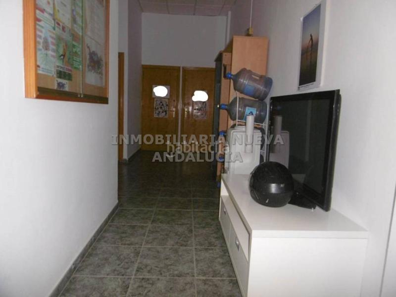 Foto 7c13fe33-d049-4148-b034-362da2c59e95. Alquiler local comercial local en alquiler en Nueva Andalucía04006 en Almería