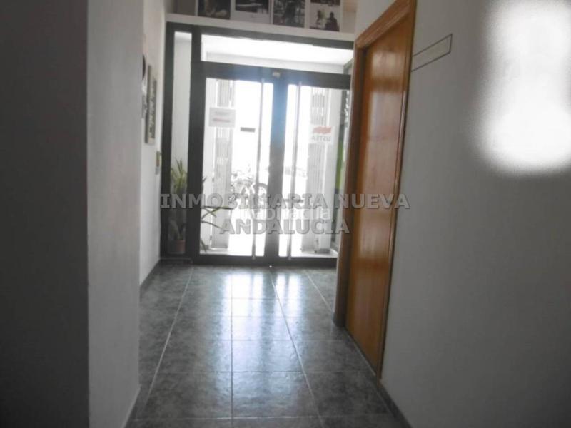 Foto 7d9e750d-a8bc-4484-87d0-f88cddff040c. Alquiler local comercial local en alquiler en Nueva Andalucía04006 en Almería