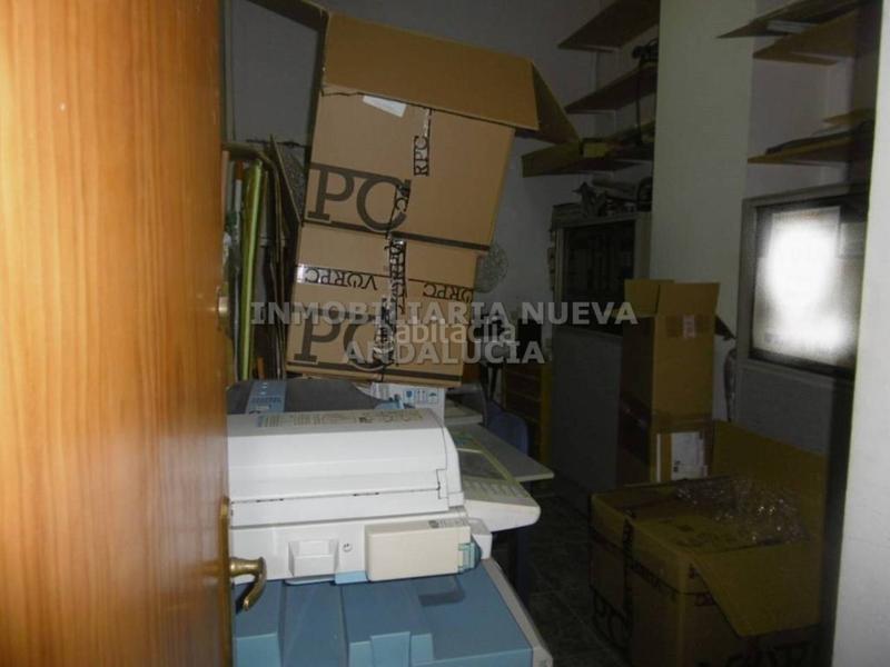 Foto c49e9a66-134e-4091-a606-55dbce4a1e1c. Lloguer local comercial a Nueva Andalucía Almería