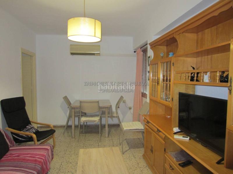 Foto 0f037bef-8898-4d55-9587-9395ec47b2a9. Lloguer pis a Nueva Andalucía Almería