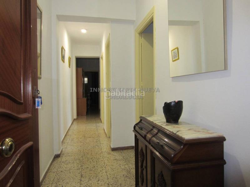 Foto fc9b3844-08c6-4b6d-8138-362c850ebf73. Miete etagenwohnung in Nueva Andalucía Almería