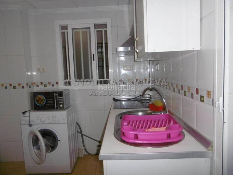 Foto 08c7aef1-9eb3-4bb8-ace9-31538e00ae0b. Location appartement dans Centro Almería