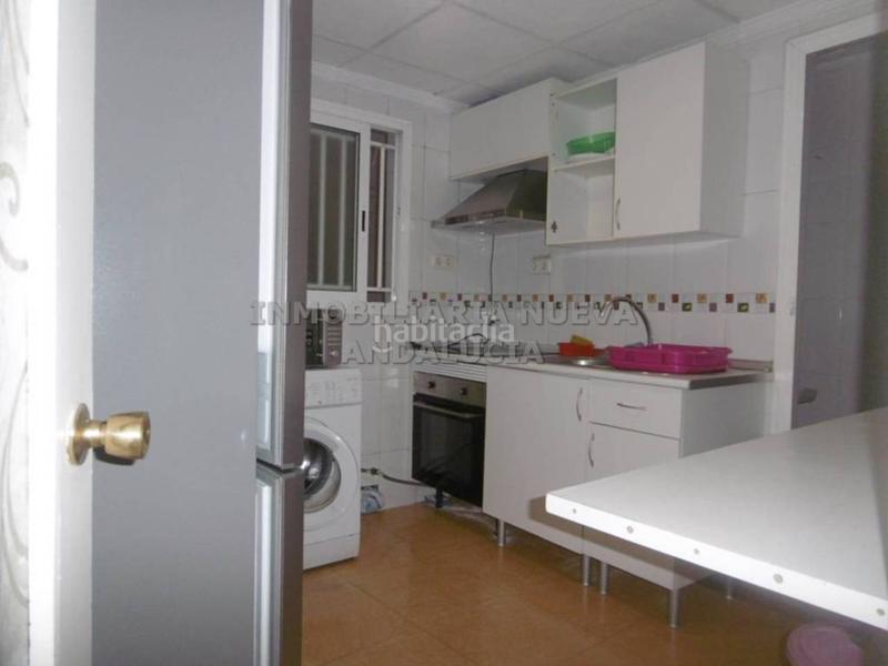 Foto 4fec8817-f3e3-4664-b885-572242d14e80. Location appartement dans Centro Almería