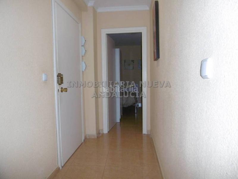 Foto a00adc25-36f3-4f88-a94d-526ee9e803a0. Location appartement dans Centro Almería
