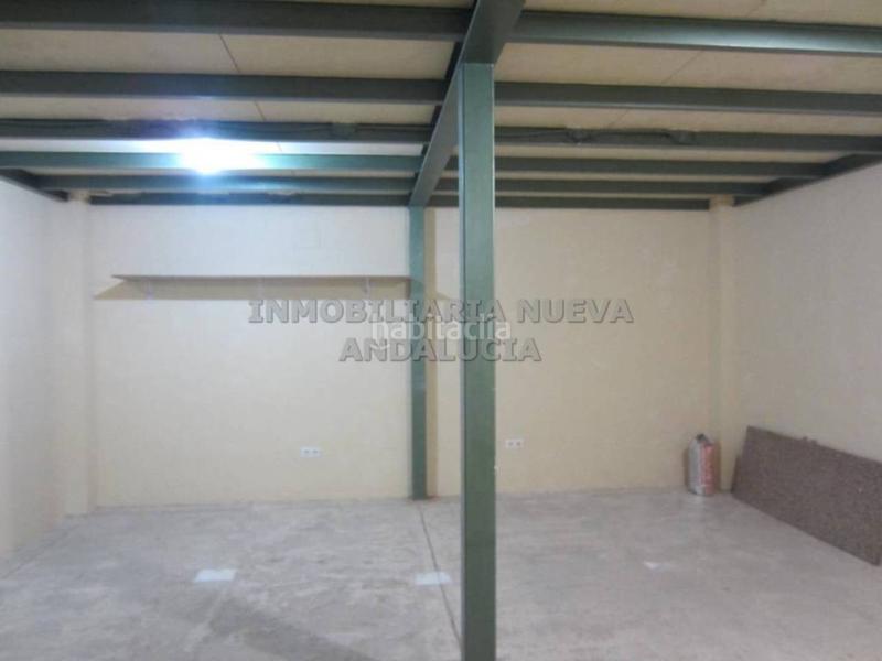 Foto b07d43d3-57a1-4d8c-bc18-3485c2488bf7. Alquiler local comercial local en alquiler en San Luislos molinos04009 en Almería