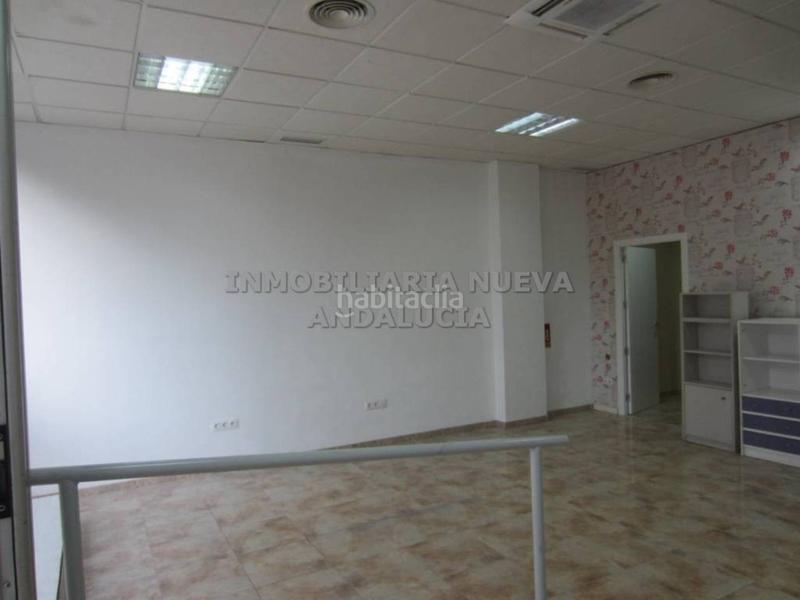 Foto 129f6d72-0256-486f-ac8b-67368d69e80b. Lloguer local comercial a San Luis Almería