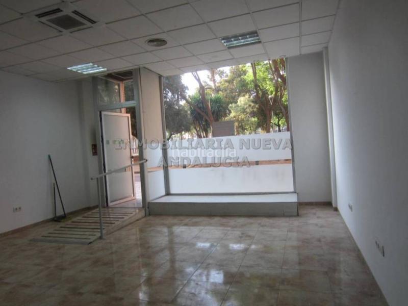 Foto 47f60d1f-69b8-4ac6-937b-6f4f3f5e2ac0. Lloguer local comercial a San Luis Almería