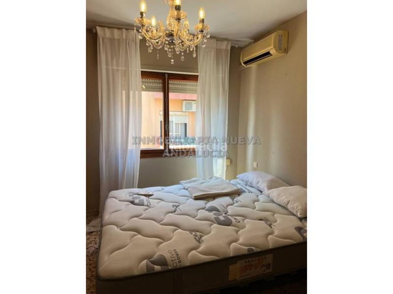 Foto 21e08ce1-1045-4e16-a59b-cdc90bdd10d9. Miete etagenwohnung in Barrio Alto - San Félix Almería