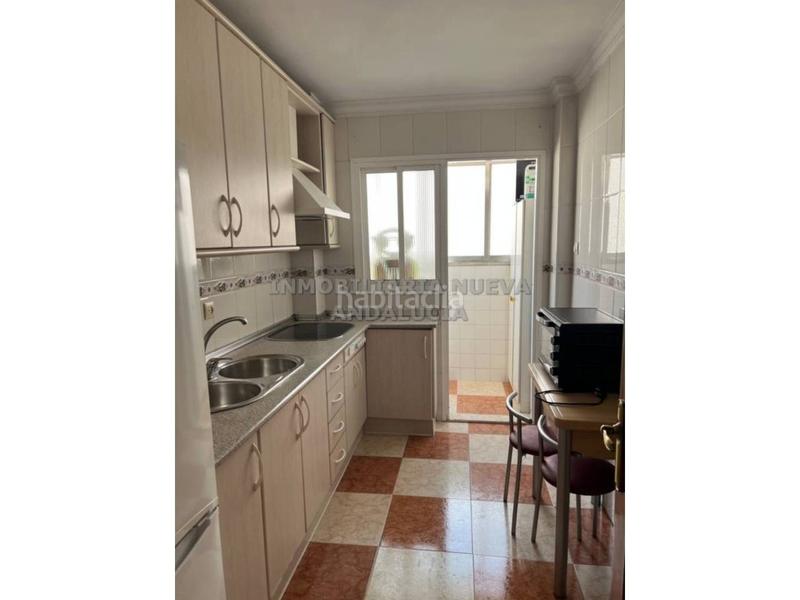 Foto 2cf68413-ab78-4671-9b74-7eee78c45b3a. Miete etagenwohnung in Barrio Alto - San Félix Almería