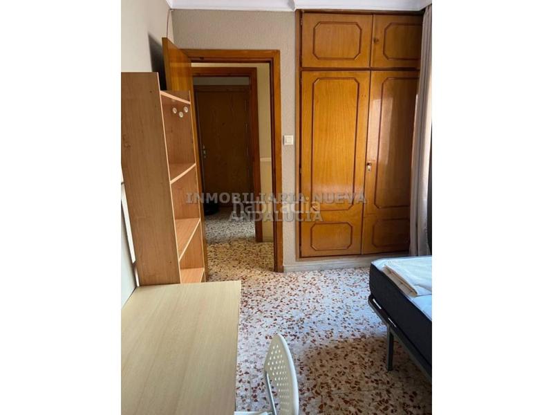 Foto 3b8ae7f0-3a09-4897-a354-8e6c588c7cb9. Miete etagenwohnung in Barrio Alto - San Félix Almería