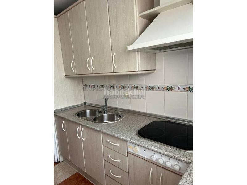 Foto c75f613c-8271-4df9-bf7f-045bfbb250fd. Miete etagenwohnung in Barrio Alto - San Félix Almería