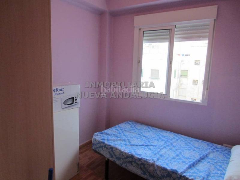 Foto 9a6a0e07-182b-44f3-8dff-998b8056d609. Alquiler piso  en alquiler en oliverosaltamirabarrio alto en Almería