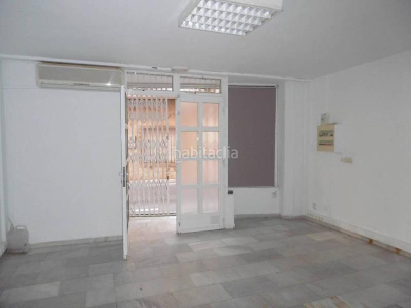 Foto 822e490b-6a8d-48e5-b544-6f6996501e3c. Affitto locale commerciale in Plaza de Toros - Santa Rita Almería