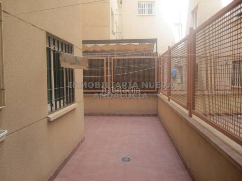 Foto dd195d7a-bf4f-4d3b-a321-646da66cb163. Location appartement dans San Luis Almería