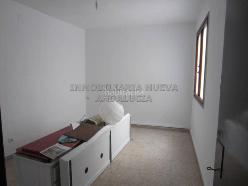 Foto f091924a-9136-4438-931d-b84fc305c7f6. Alquiler piso  en alquiler en Plaza de Toros - Santa Rita Almería