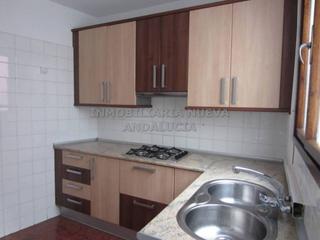 Location Appartement à Plaza de Toros - Santa Rita. Piso en alquiler