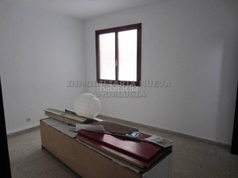 Foto 3c371d14-da2b-475d-ae8c-18fef5bda999. Location appartement dans Plaza de Toros - Santa Rita Almería