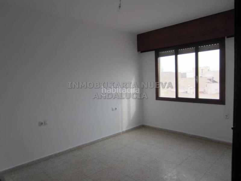 Foto 9885c822-825e-475f-bc52-08a33214342f. Location appartement dans Plaza de Toros - Santa Rita Almería