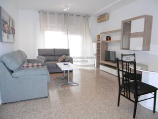 Lloguer Pis a Nueva Andalucía. Piso en alquiler