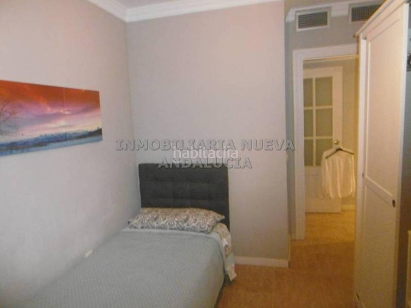 Foto baf7a173-8d5d-4ef4-bcd4-7d833b808546. Location appartement dans San Luis Almería