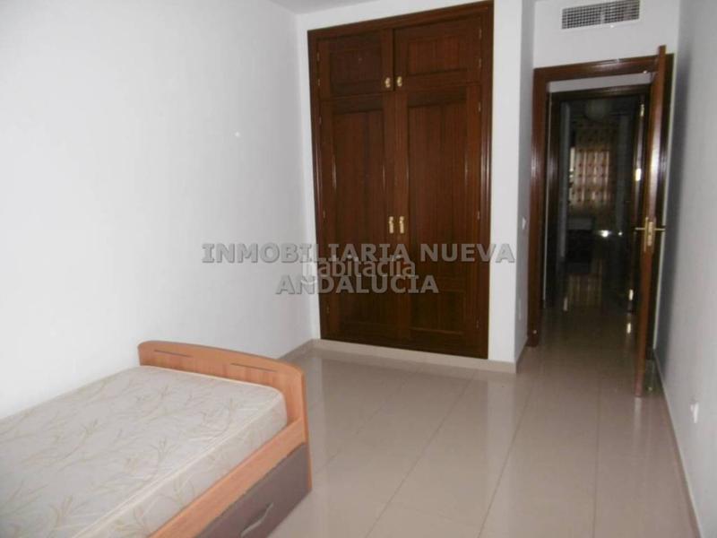 Foto 8d7ce5b4-a106-4e14-a98c-60119a0cc8f3. Alquiler piso  en alquiler en Nueva Andalucía Almería