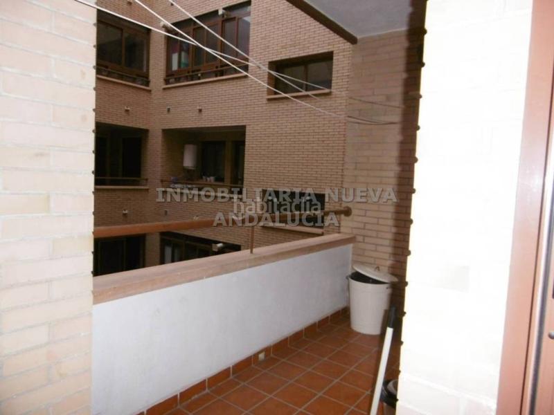 Foto 06d9d3b3-a250-40c5-a441-b82908b0e326. Lloguer pis amb aparcament a Nueva Andalucía Almería