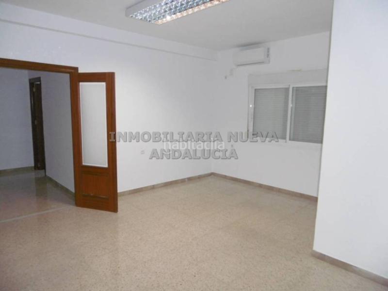 Foto 205f96c5-b76d-479b-b8bc-838545d97e21. Location appartement dans Centro Almería