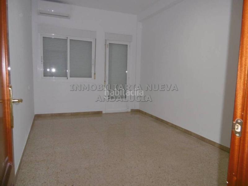 Foto 34bc3b88-0200-40b4-9632-ba8545e81744. Location appartement dans Centro Almería