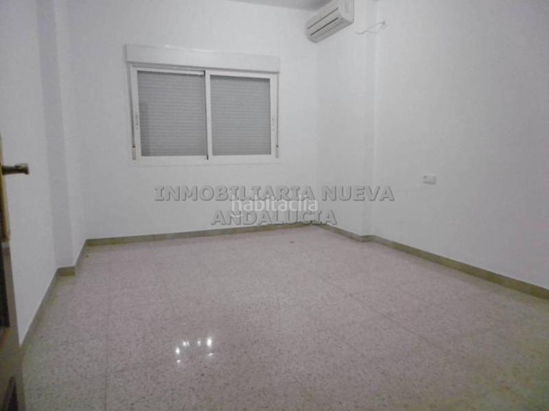 Foto 58bf8a07-de72-4da8-8e47-14a07b5c5be8. Location appartement dans Centro Almería