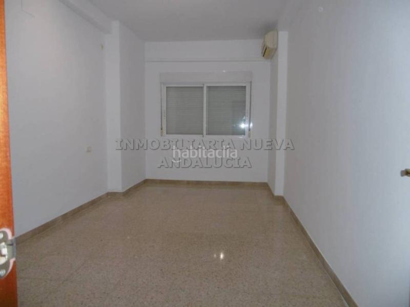 Foto 5bd98ece-e125-414b-b867-d6c605d9dacf. Location appartement dans Centro Almería