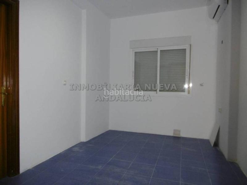Foto 65ca8c9c-9dc8-4bf0-b559-16b0b48b4e9b. Location appartement dans Centro Almería