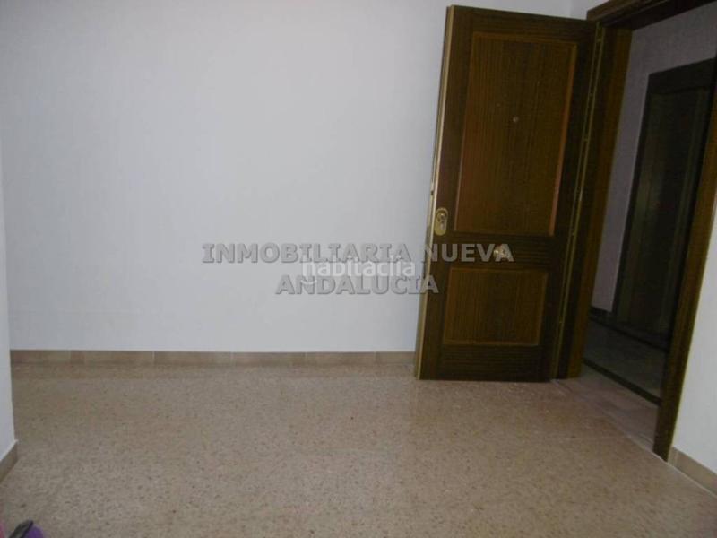 Foto 8771ea36-ea65-4483-ab52-d8b37dffaa49. Location appartement dans Centro Almería