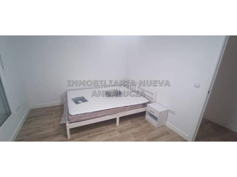 Foto 19d76384-7cce-42b8-a5db-b904377cc8d8. Miete etagenwohnung in Ciudad Jardín - Tagarete - El Zapillo Almería